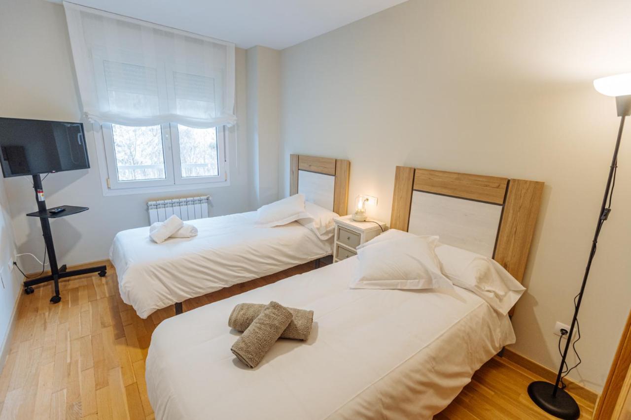 Apartamento Turistico Nanielles Sella Playa - Vut 3050As Ribadesella Eksteriør bilde